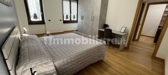 2 Schlafzimmer Wohnung in Milan, Italy, Nr. 356507 7