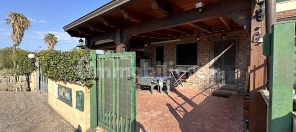2 bedrooms House in Simeri Crichi, Italy No. 50035 17