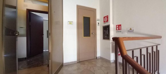 4غرفة شقة في Florence, Italy رقم 30651 26