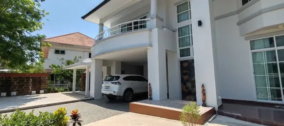 5 Schlafzimmer Haus in Hang Dong, Thailand, Nr. 69732 3