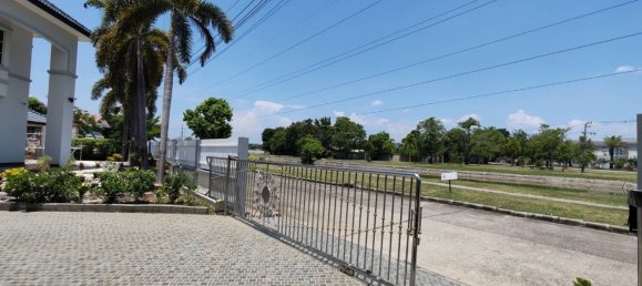 5 Schlafzimmer Haus in Hang Dong, Thailand, Nr. 69732 13