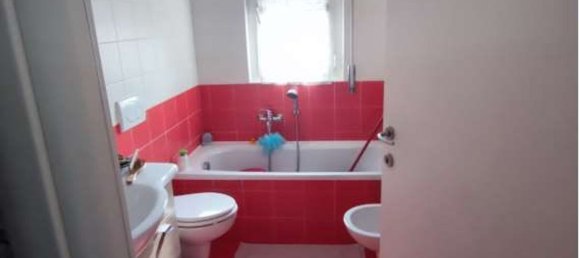 3 rooms Apartment in Garbagnate Milanese, Italy No. 6923 8