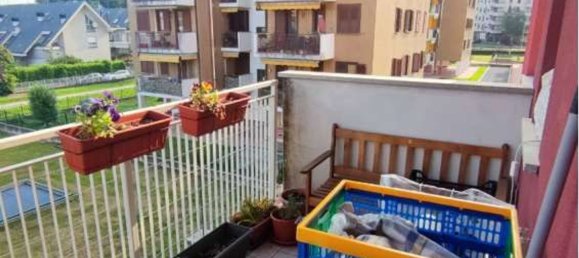 3 rooms Apartment in Garbagnate Milanese, Italy No. 6923 10