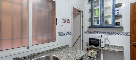 4 bedrooms Apartment in Granada, Spain No. 189323 19