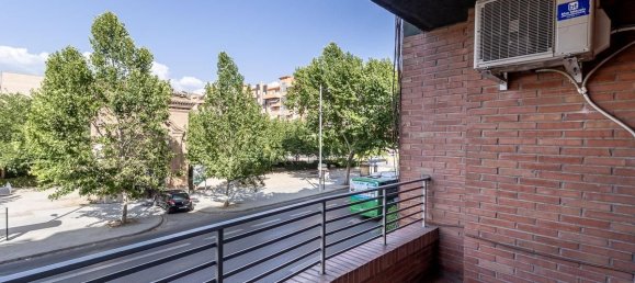 4 bedrooms Apartment in Granada, Spain No. 189323 6
