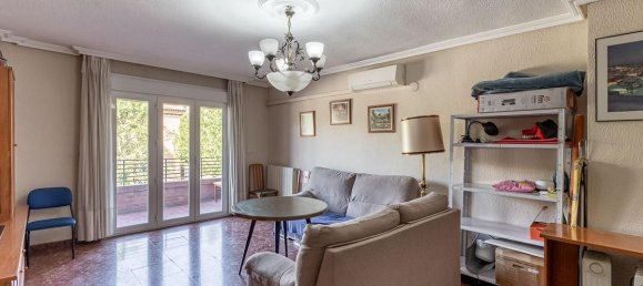 4 bedrooms Apartment in Granada, Spain No. 189323 3