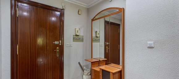 4 bedrooms Apartment in Granada, Spain No. 189323 20