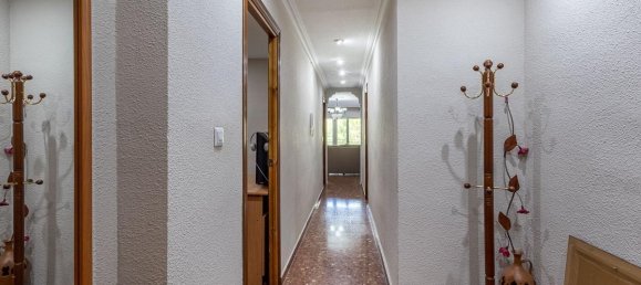 4 bedrooms Apartment in Granada, Spain No. 189323 26