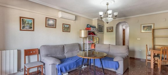 4 bedrooms Apartment in Granada, Spain No. 189323 5