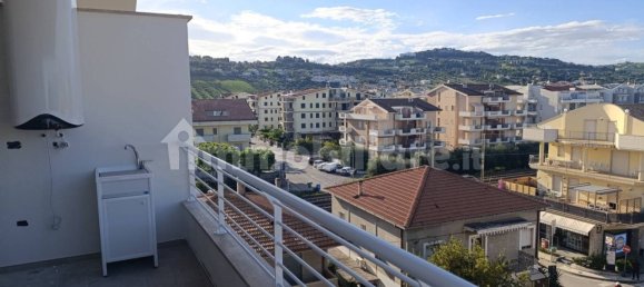 2 bedrooms Penthouse in Tortoreto, Italy No. 18972 20