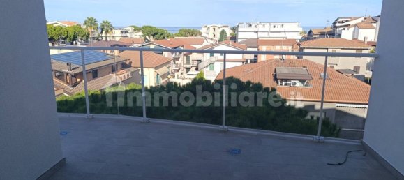 2 bedrooms Penthouse in Tortoreto, Italy No. 18972 7