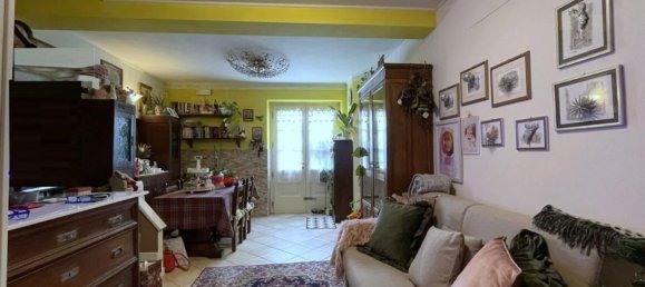 3 Schlafzimmer Haus in Camaiore, Italy, Nr. 322059 10