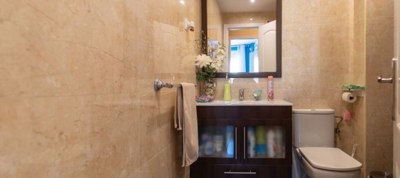 Apartamento de 4 dormitorios en Málaga, Spain No. 111084 14