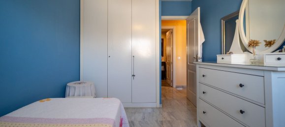 Apartamento de 4 dormitorios en Málaga, Spain No. 111084 13