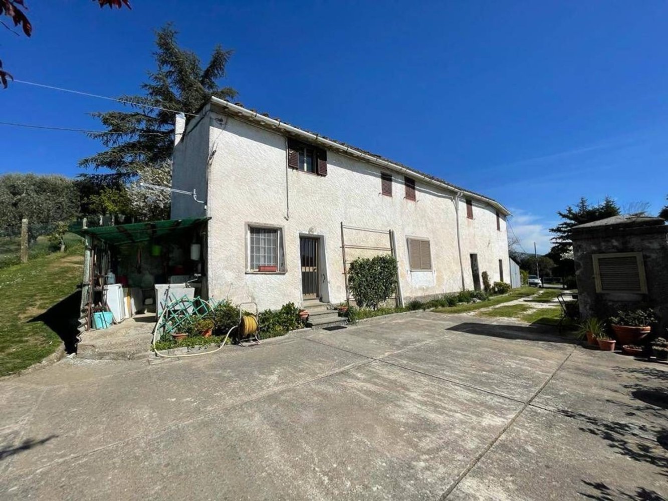 10غرفة منزل في Uzzano, Italy رقم 113399