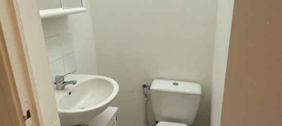 2 bedrooms Apartment in Viry-Chatillon, France No. 351776 11