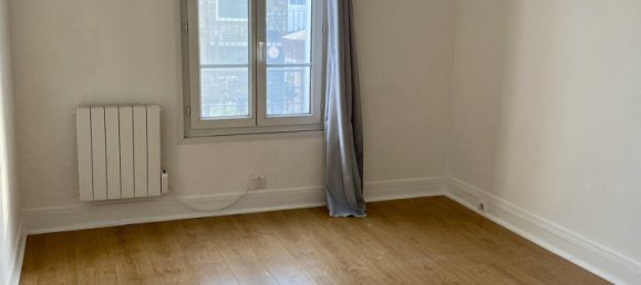 2 bedrooms Apartment in Viry-Chatillon, France No. 351776 6