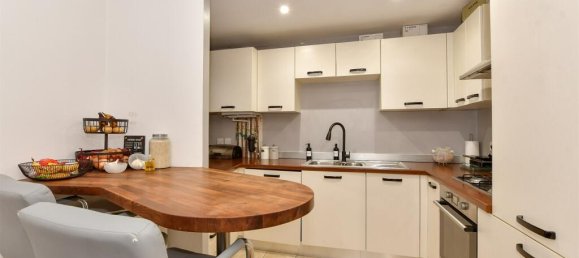 Apartamento de 1 dormitorio en Essex, United Kingdom No. 3982 13
