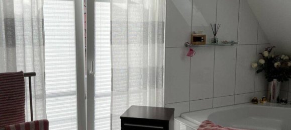 4 rooms House in Wesel, Germany No. 218540 24