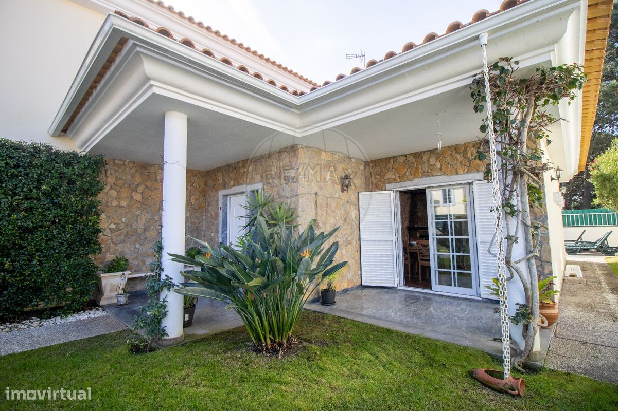 5 غرف نوم منزل في Sesimbra, Portugal رقم 176982