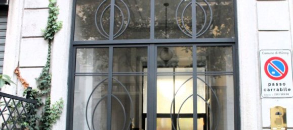 2 rooms Penthouse in Milan, Italy No. 246116 4