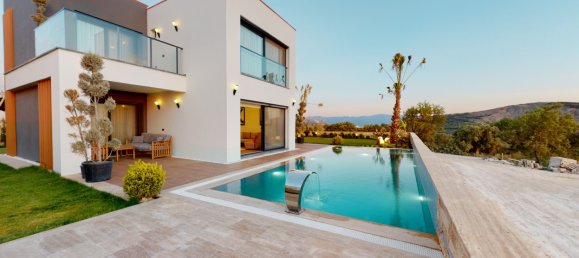 Villa 4+1 in Kusadasi, Turkey No. 13706 5