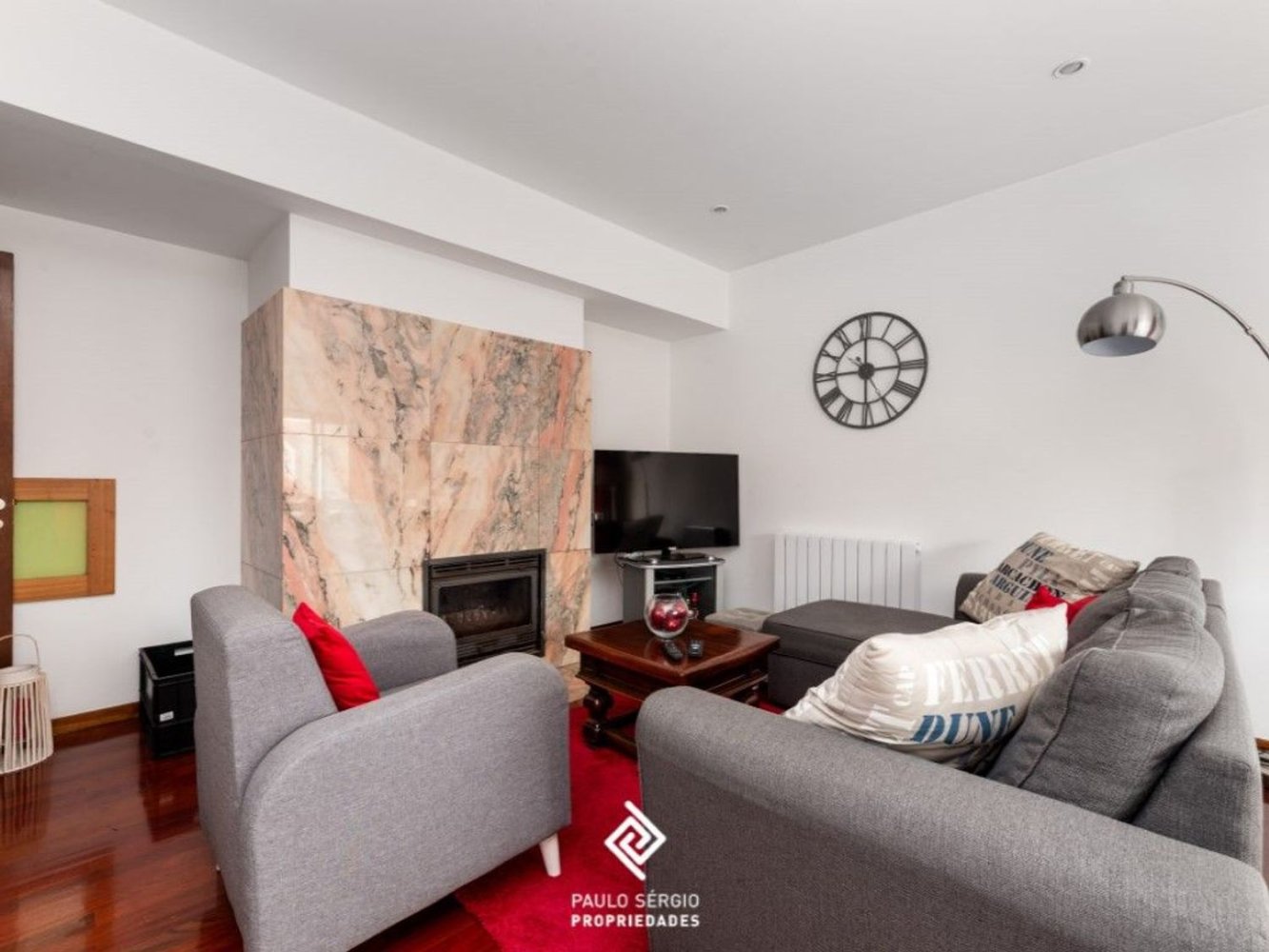 3 bedrooms Apartment in Espinho, Portugal No. 257249