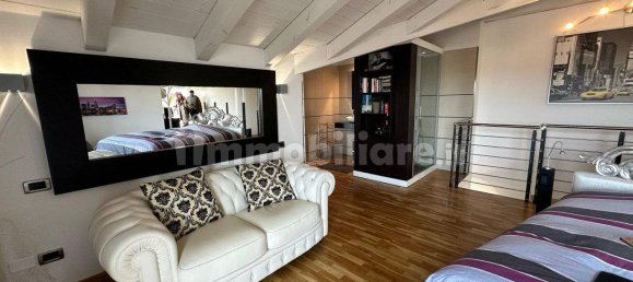 2 bedrooms Penthouse in Cartura, Italy No. 59509 24
