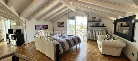 2 bedrooms Penthouse in Cartura, Italy No. 59509 20