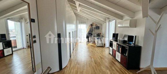 2 bedrooms Penthouse in Cartura, Italy No. 59509 34