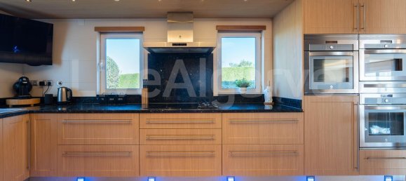 4 bedrooms House in Budens, Portugal No. 128376 22