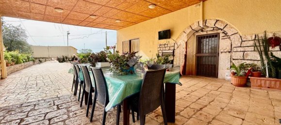 4 bedrooms House in Monopoli, Italy No. 322160 24