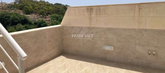 3 bedrooms Penthouse in Fontana, Malta No. 5901 14