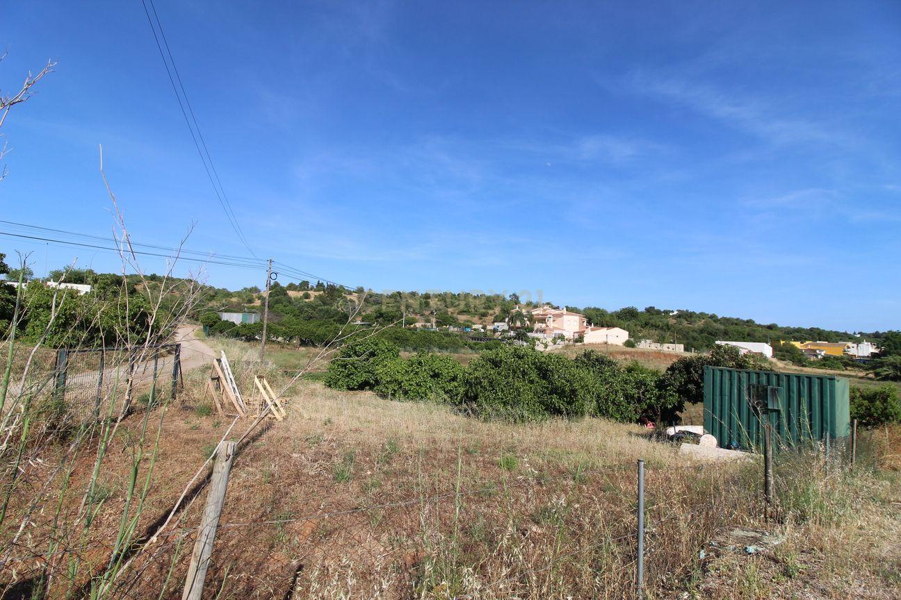  Land in Tavira, Portugal No. 296953
