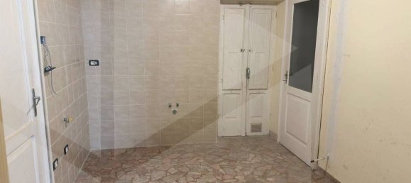 3 rooms Apartment in Matera, Italy No. 23114 16