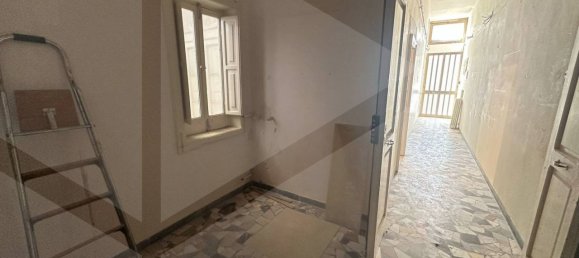 3 rooms Apartment in Matera, Italy No. 23114 10