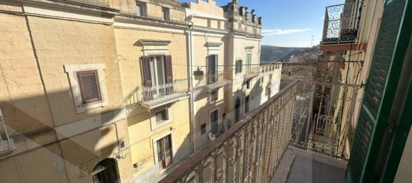 3 rooms Apartment in Matera, Italy No. 23114 6
