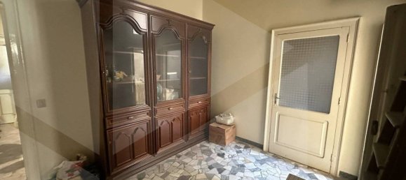 3 rooms Apartment in Matera, Italy No. 23114 15