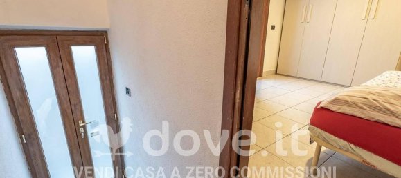 3 rooms House in Bizzarone, Italy No. 31527 11