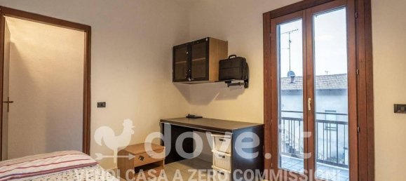 3 rooms House in Bizzarone, Italy No. 31527 13