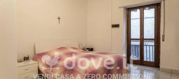 3 rooms House in Bizzarone, Italy No. 31527 14