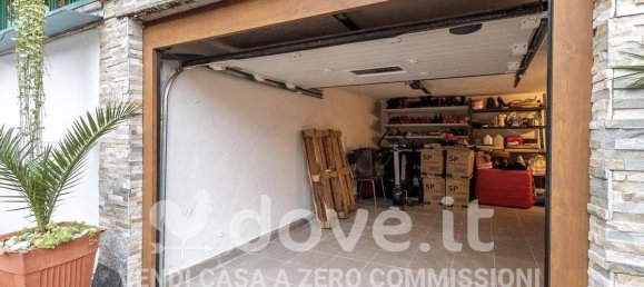 3 rooms House in Bizzarone, Italy No. 31527 25