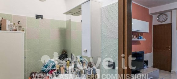 3 rooms House in Bizzarone, Italy No. 31527 21