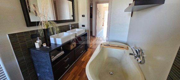 7غرفة منزل في Guarene, Italy رقم 14593 19