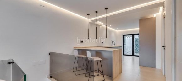 4 غرف نوم منزل ذو طابقين في Marbella, Spain رقم 128935 32