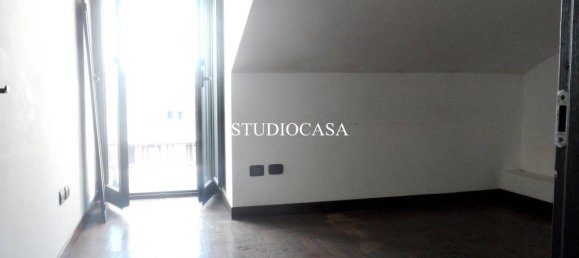 2 bedrooms Apartment in San Nicola la Strada, Italy No. 344483 8