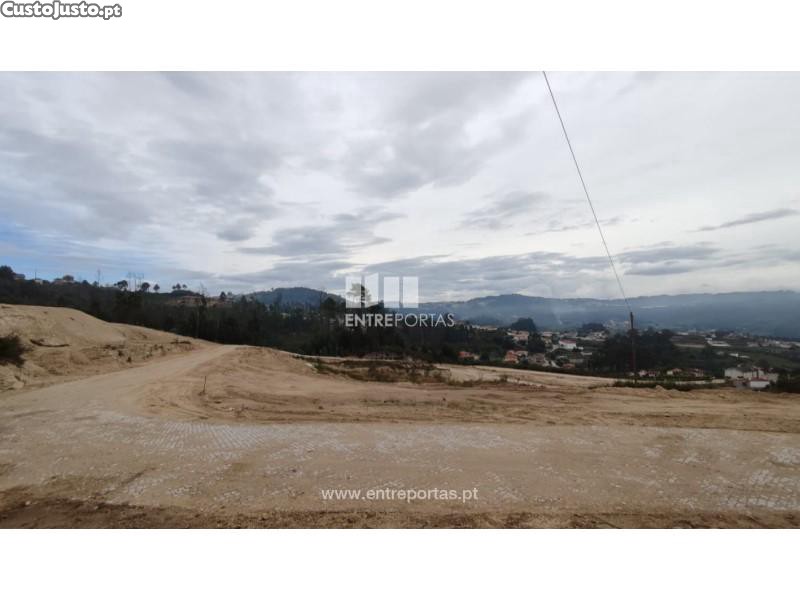 1470m² Land in Amarante, Portugal No. 45756