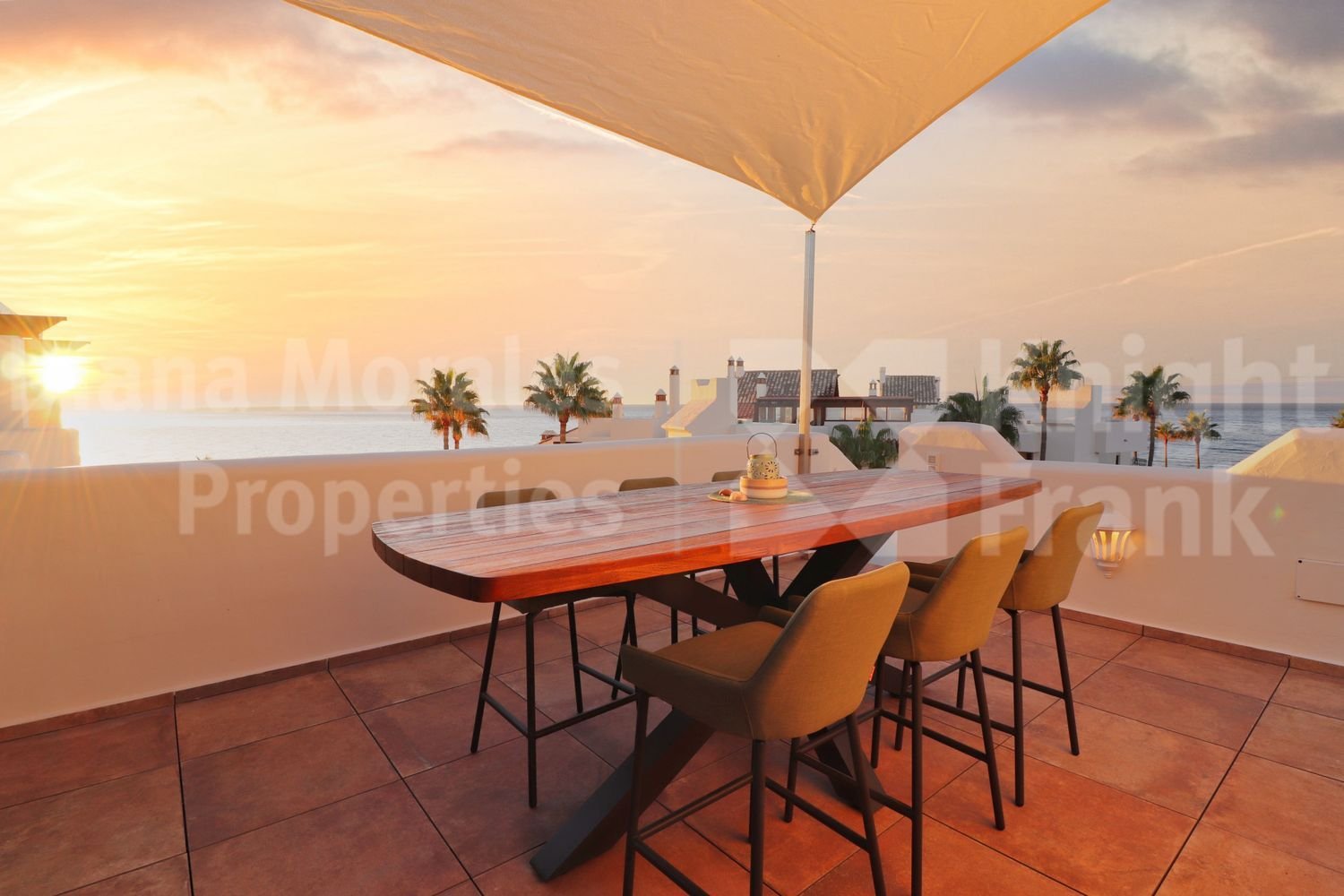 4 bedrooms Duplex in Estepona, Spain No. 45416