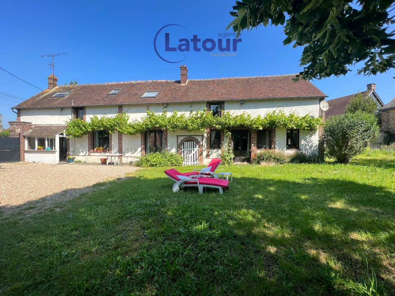 4 غرف نوم منزل في Mezieres-en-Drouais, France رقم 153557