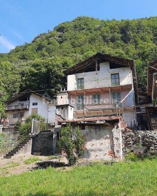 5 bedrooms House in Ceres, Italy No. 278038